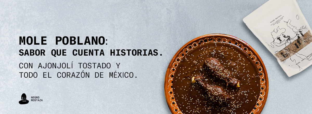 Mole Poblano: historia, tradición y las semillas que lo hacen único
