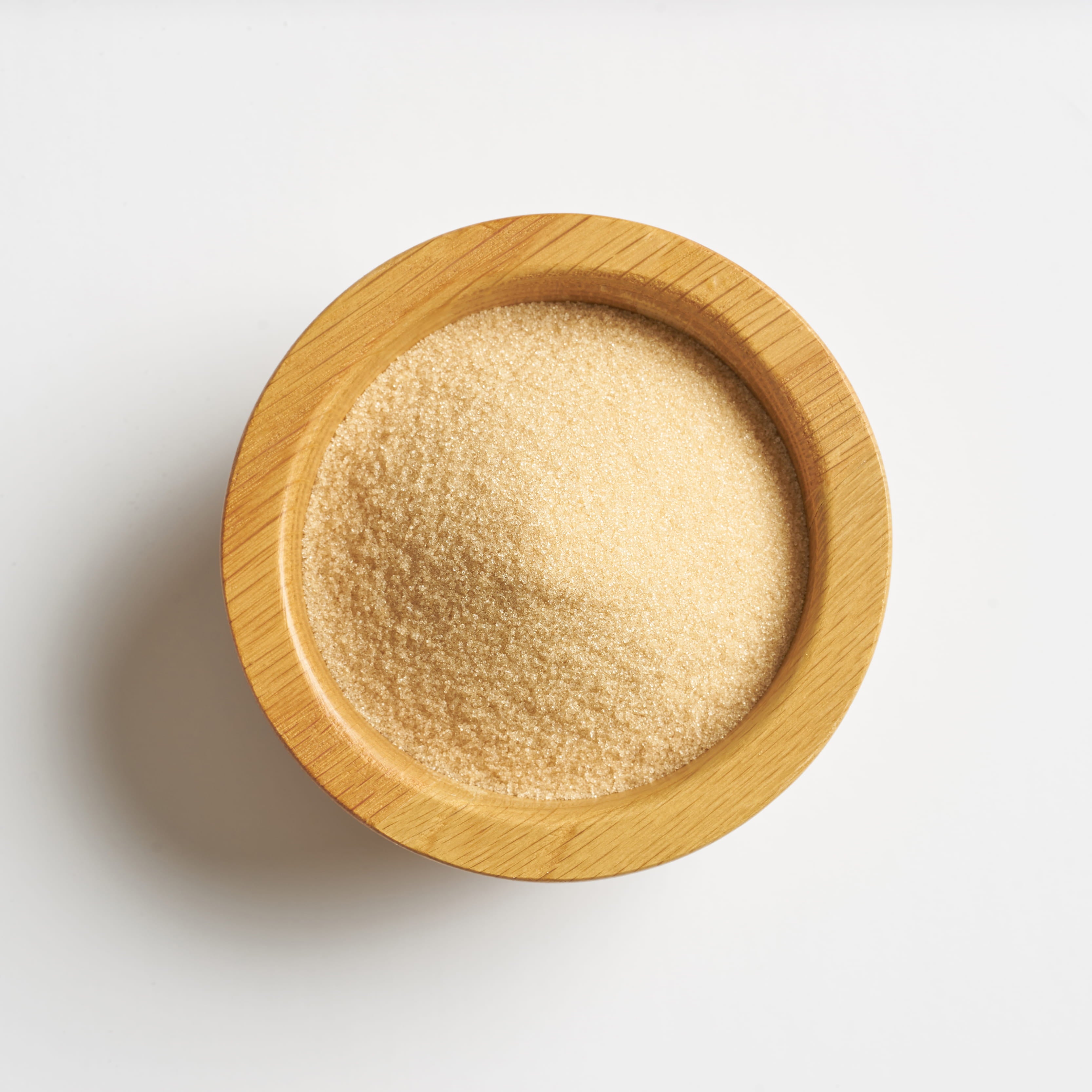 Lo llamamos golden por qué su color y sabor es similar al azúcar morena. 1:1 es sustituto perfecto del dulzor del azúcar, una cucharada equivale a una cuchara de azúcar de caña normal.